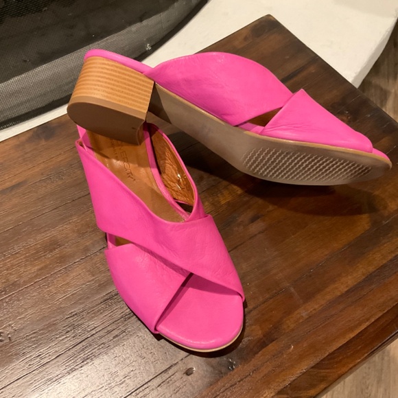 Unity in Diversity Erica Slide Sandal Pink size 8 - 8.5 - Picture 4 of 8